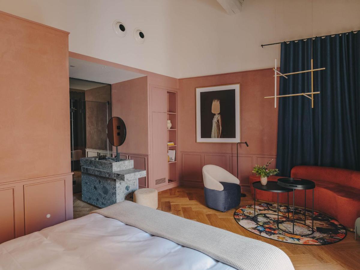 Hotel Palau Fugit Girona Eksteriør billede